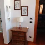 Lucy\'S House Appartamento Per Locazione Turistica