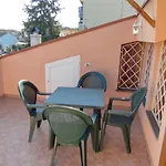 Lucy\'S House Appartamento Per Locazione Turistica